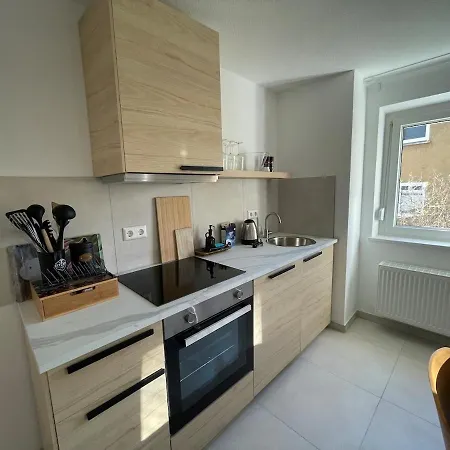 In Ruhiger Lage, 3 Schlafzimmer, Einzelbetten Bis Zu 6 Personen, Nahe Ulm Appartamento *