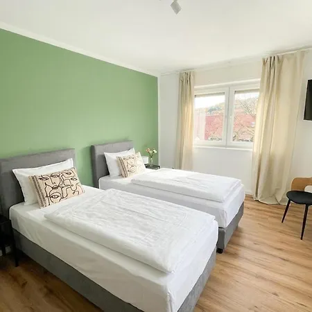 Apartamento Für Familien, Firmen Und Gruppen, 3 Schlafzimmer Bis 6 Personen, Luxuriöse Einzelbetten, Nahe Ulm, Legoland,bwk,uni,wlan, Ruhige Lage,autobahnnah Blaustein