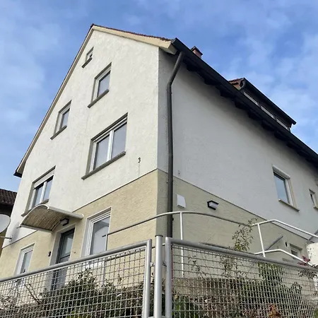 Für Familien, Firmen Und Gruppen, 3 Schlafzimmer Bis 6 Personen, Luxuriöse Einzelbetten, Nahe Ulm, Legoland,bwk,uni,wlan, Ruhige Lage,autobahnnah *